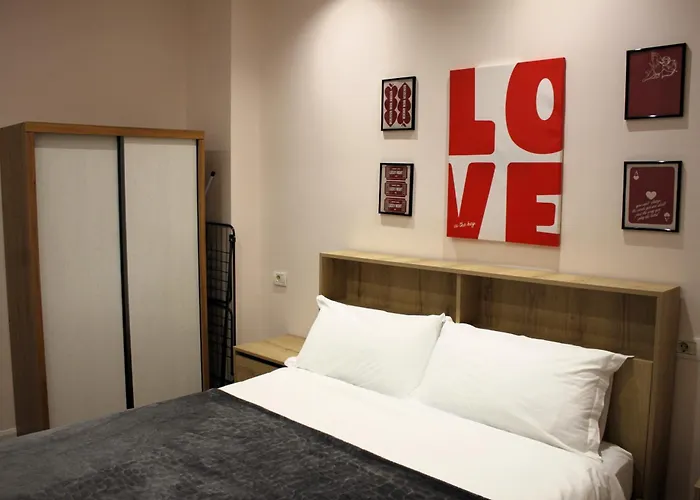 Apartment 4 Nest #2 *