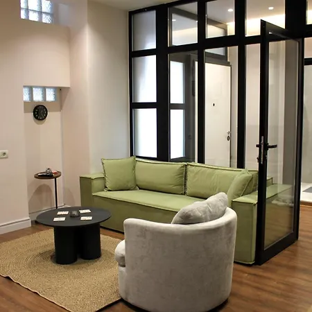 4 Nest #2 Apartment